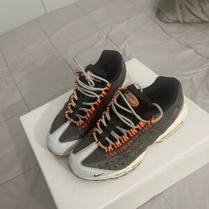 Nike Air Max 95 Sneakers Size 12